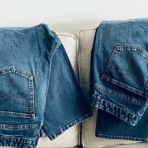 Pair of Chaps ladies straight leg jeans Sz 10